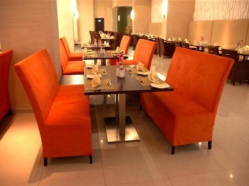 Lotus Grand Hotel Apartments Dubai Exterior photo