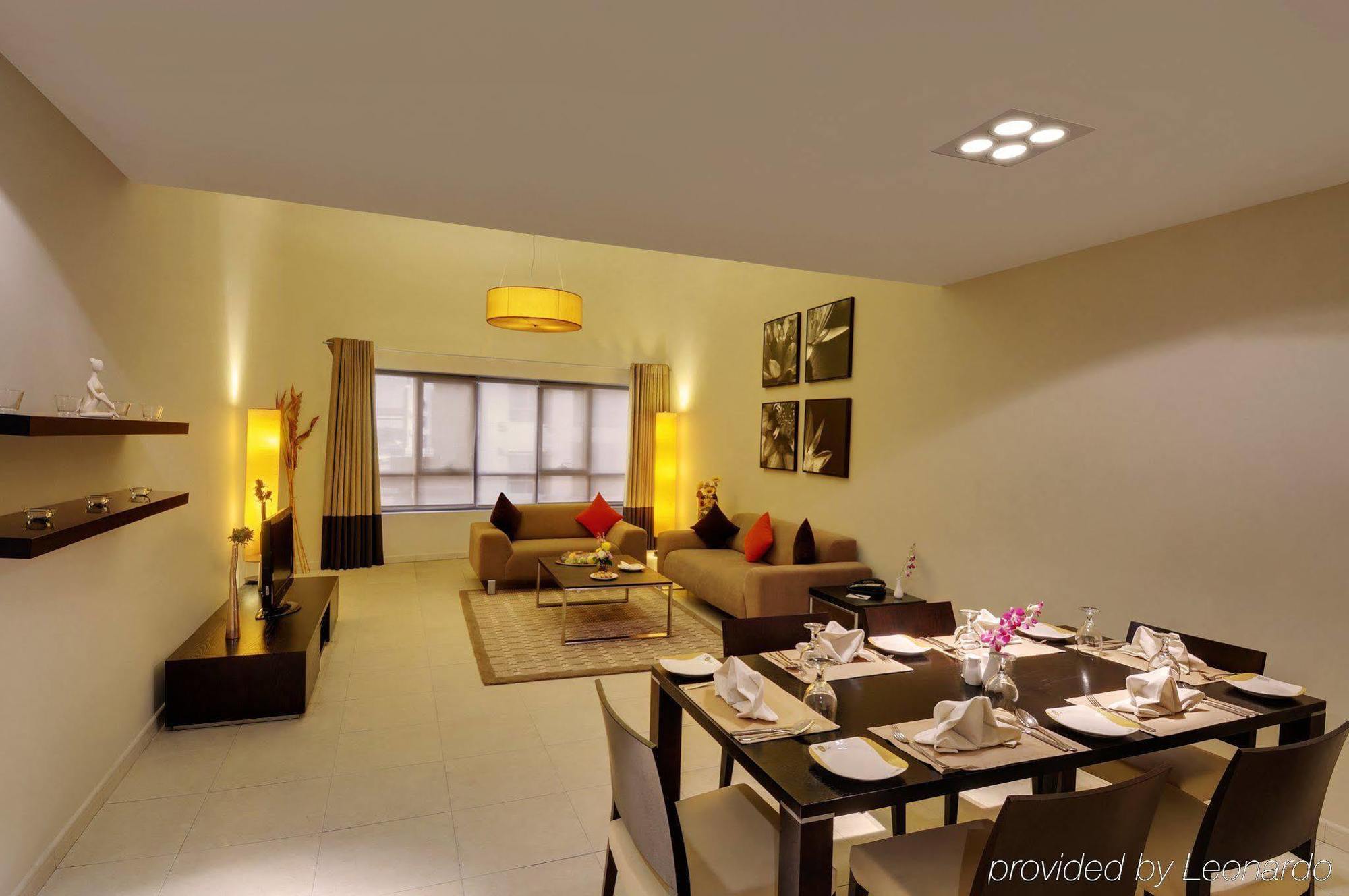 Lotus Grand Hotel Apartments Dubai Exterior photo