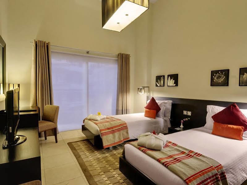 Lotus Grand Hotel Apartments Dubai Exterior photo
